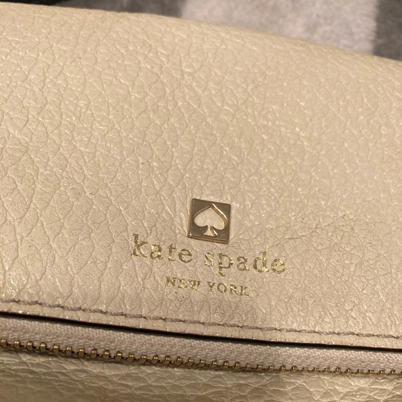 Kate Spade Black & Cream Leather Crossbody Purse - Picture 6 of 7